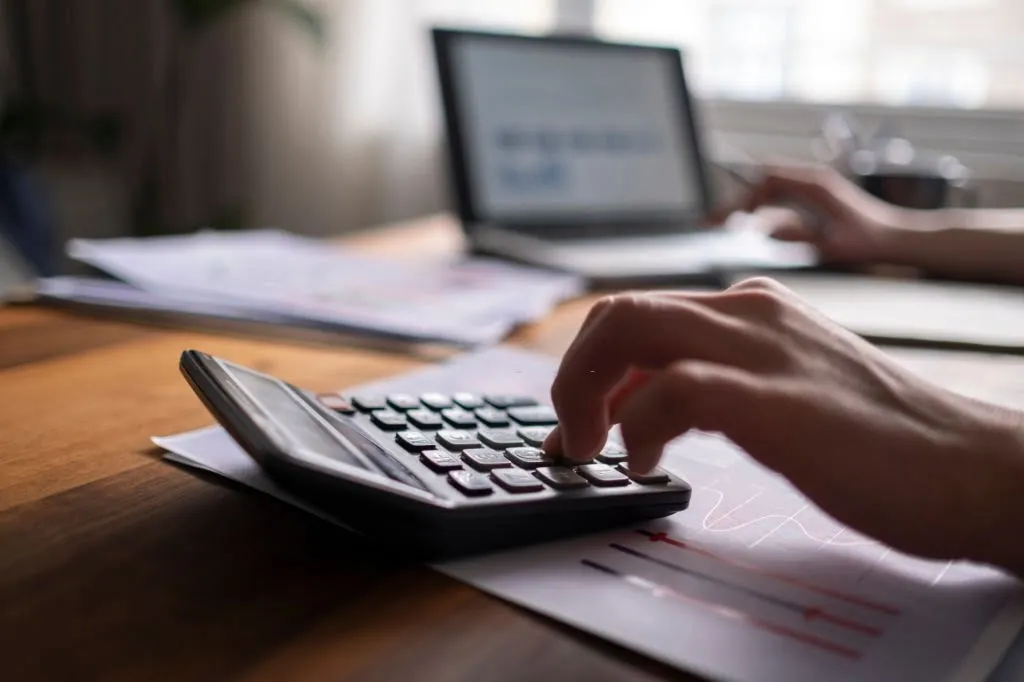 Les déplacements professionnels représentent une partie importante du travail pour de nombreux salariés en France.